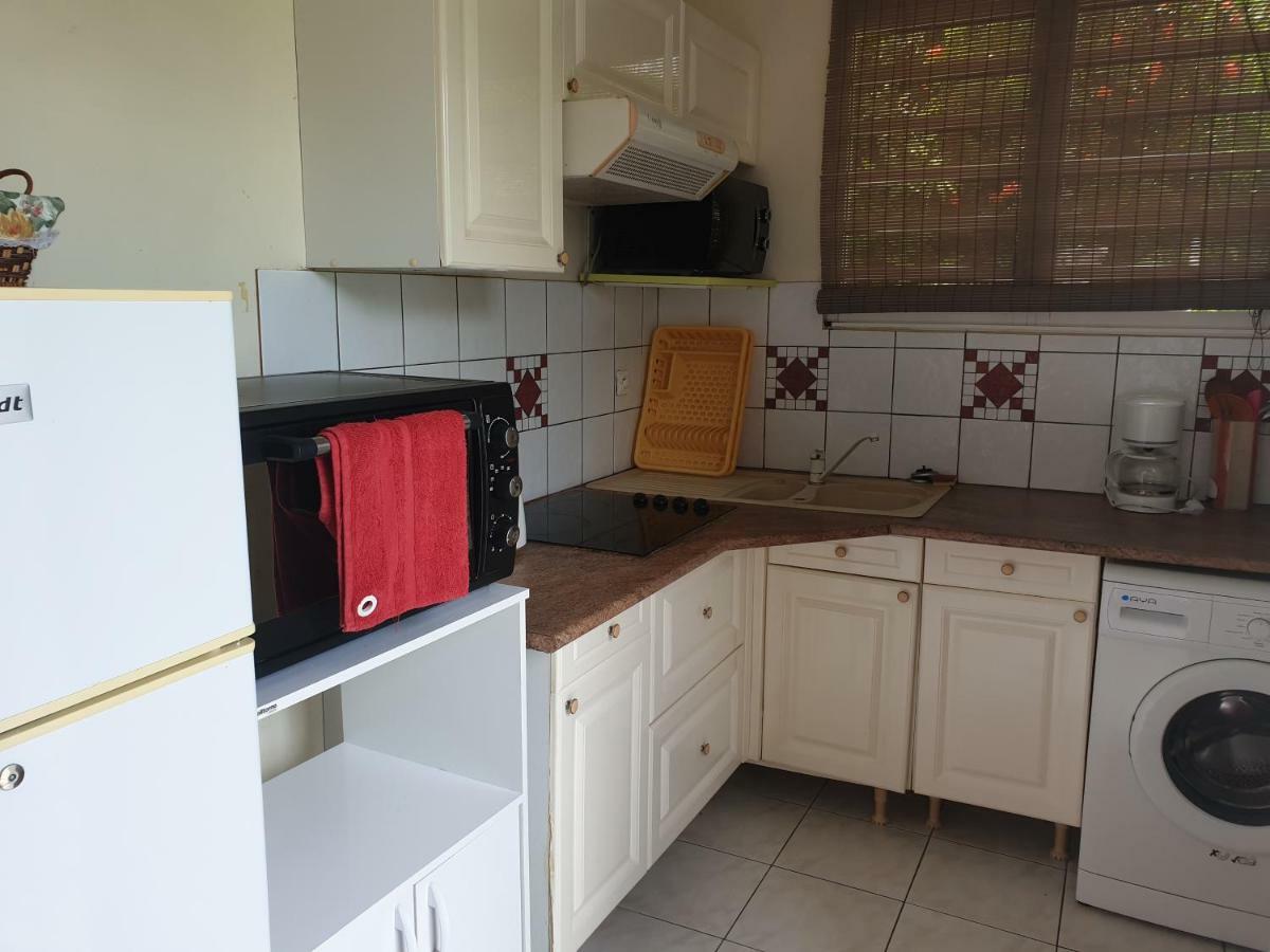 Agréable Studio vue mer au Trois Îlets Les Trois-Ilets Extérieur photo